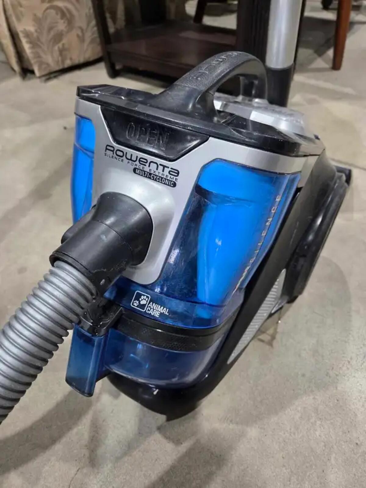 Rowenta Multi-Cyclonic 'Silence Force Extreme' Vacuum