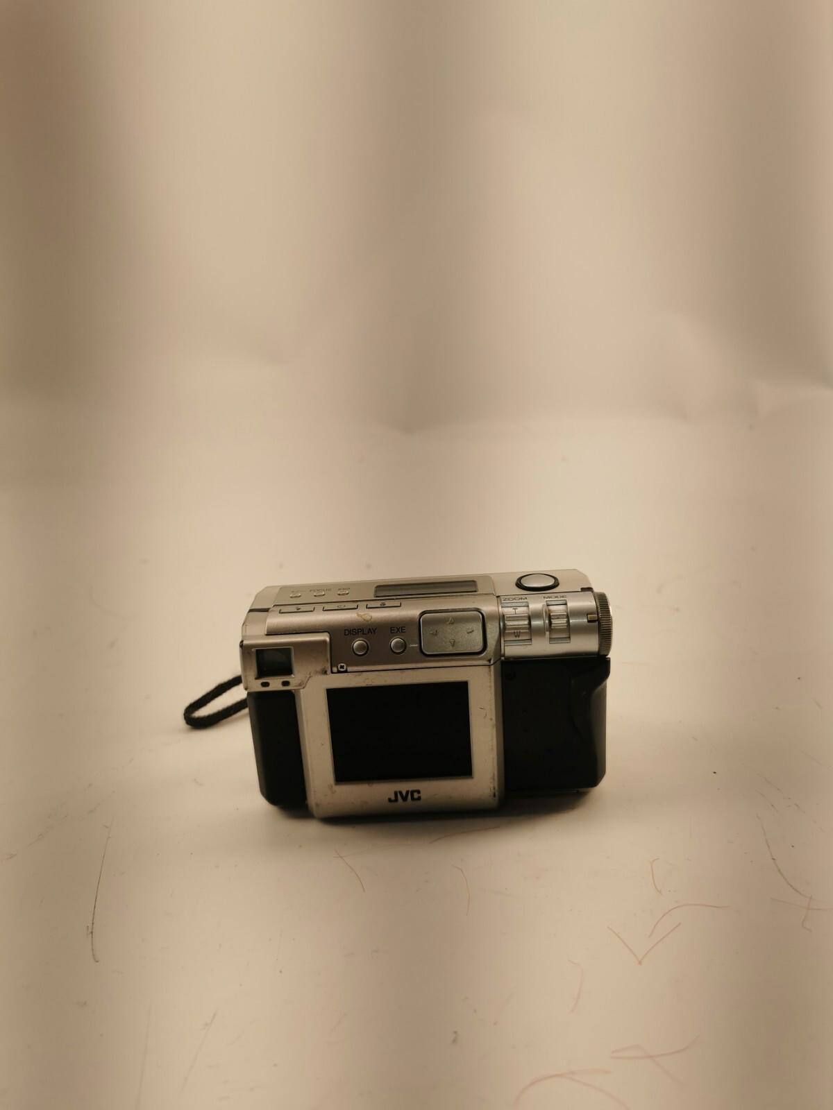 Caméra JVC (NON TESTÉE)