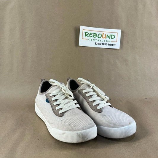 Vessi Weekend Sneakers (Women’s Size US 7)