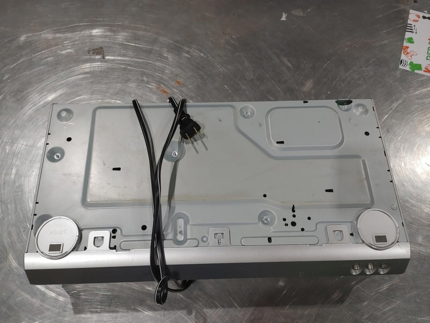 TOSHIBA DVD/VCR Deck Model SD-V320SC2 Silver Untested For Parts