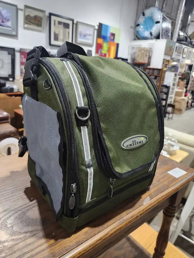 Cellter Pak-o-Bird Carrier