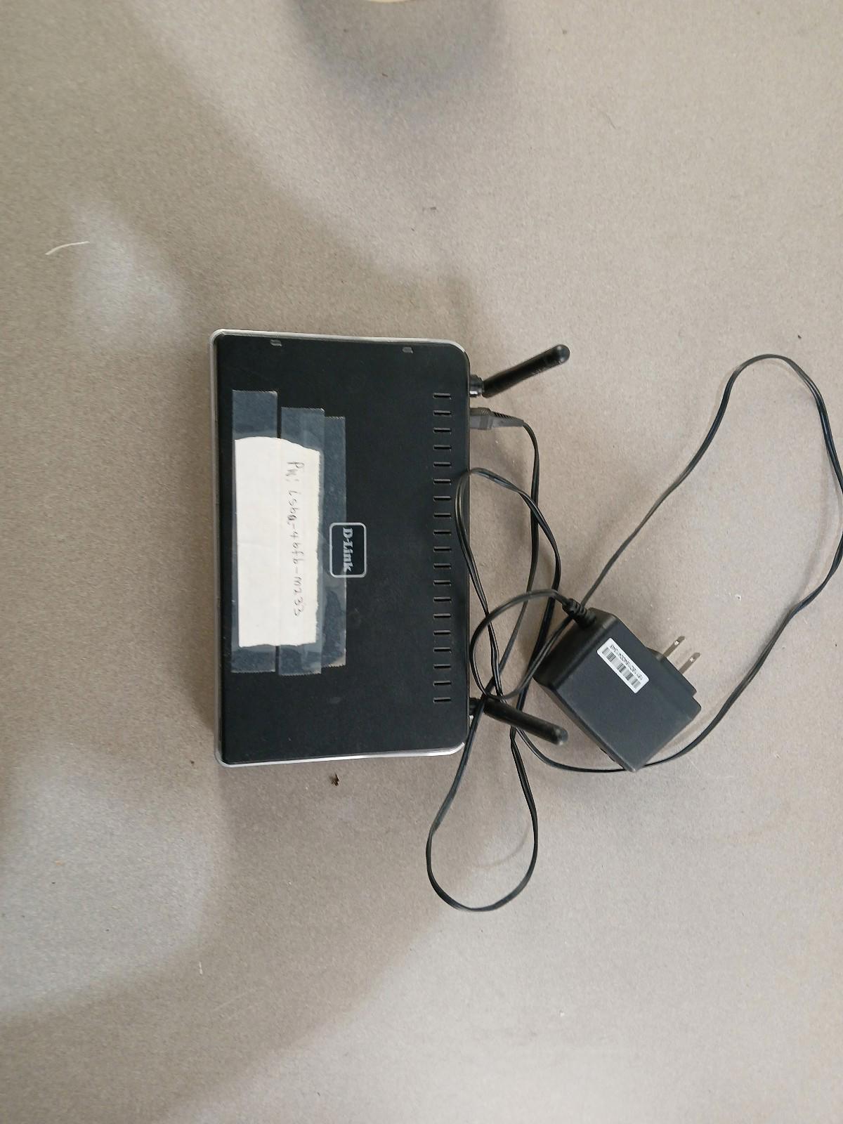 D-Link DIR-615-CS 300 Mbps 1-Port 10/100 Wireless N Router GOOD CONDITION