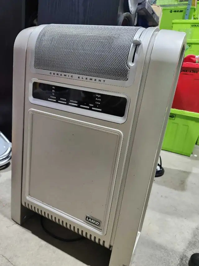 Lasko Ceramic 758000 Cyclonic Heater