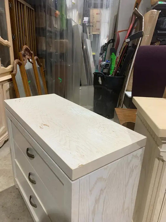 White Wood effect 3 Drawer Dresser