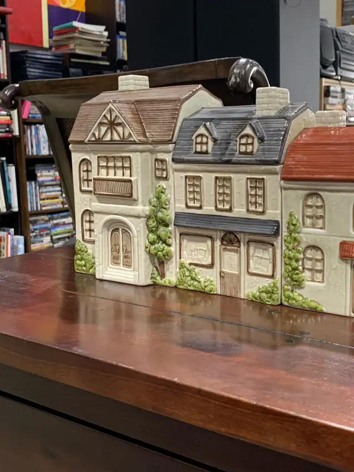 Ceramic Houses for Kitchen Storage