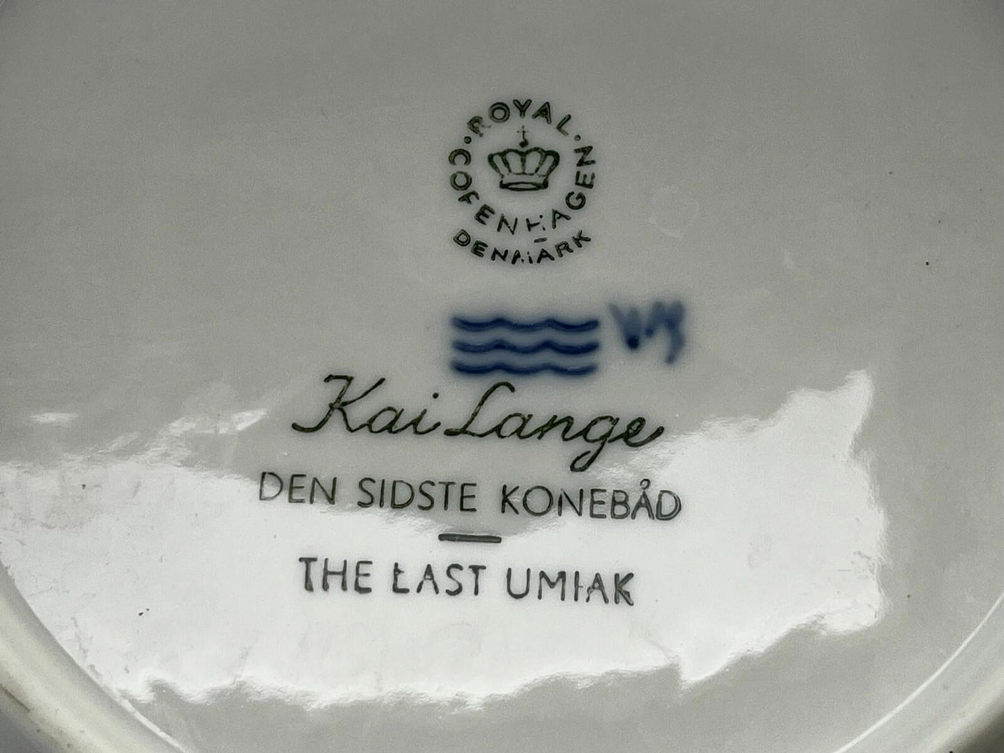 Vintage ROYAL COPENHAGEN 1968 Christmas Plate, "The Last Umiak" Kai Lange