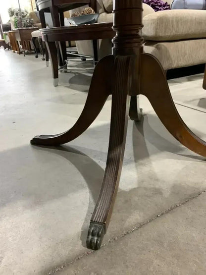 Gibbard Canadian Crafted Pedestal Table
