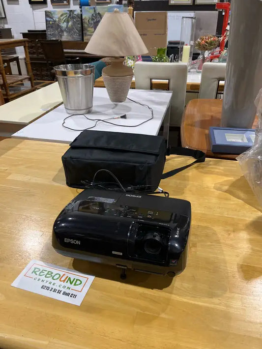 Epson EX70 Projector