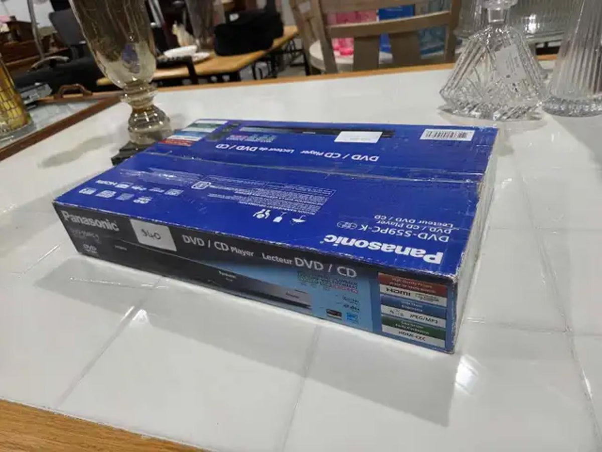New! Panasonic DVD Player