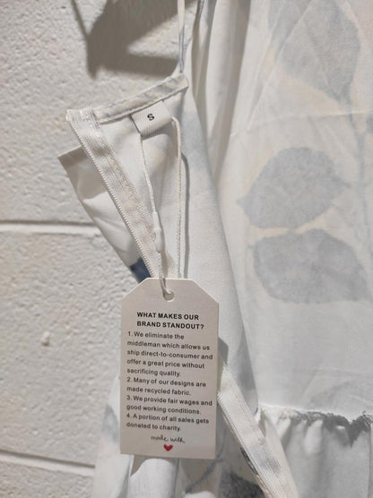 New Women's Long Dress Size S in Blue and White Abstract Print