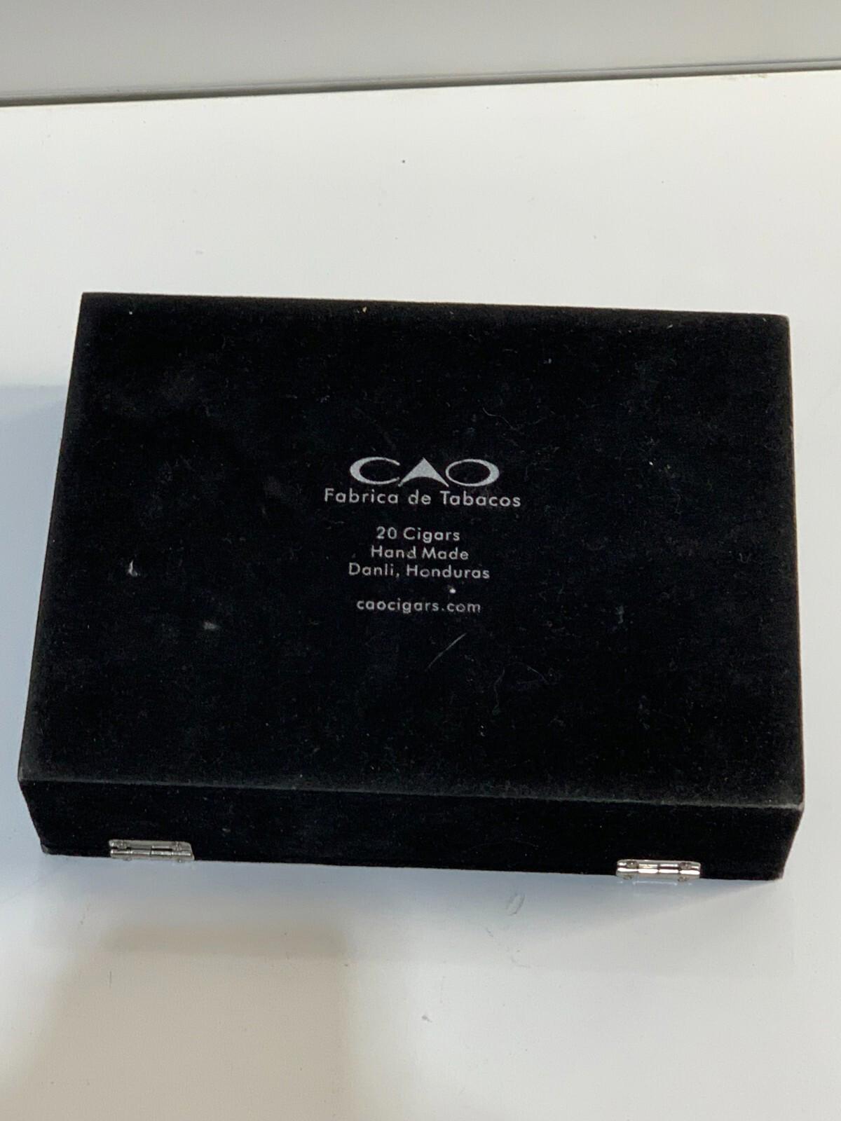 Black Velvet CAO MX2 Cigar Box Honduras