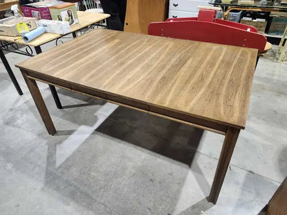 Wooden Extendable Table & 2 Leafs