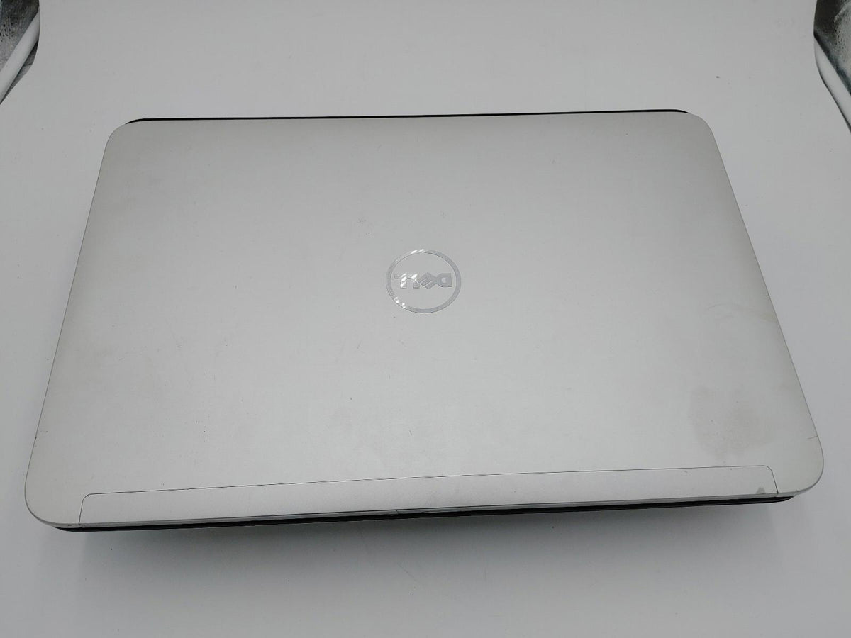 Bon état Dell XPS 17 L702X i7 2,4 GHz 8 Go RAM 1 To HDD Testé et fonctionnel SANS SYSTÈME D’EXPLOITATION