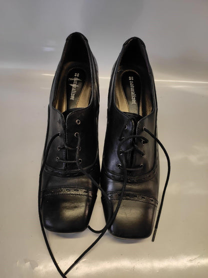 NATURALIZER black Lace Up leather heel Shoes size 8 1/2 N
