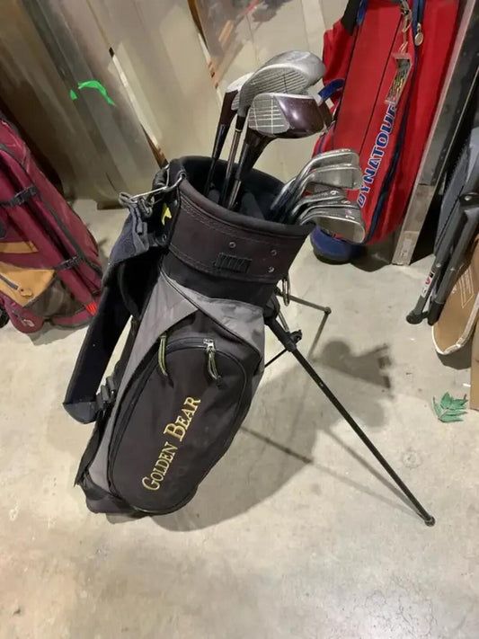 Golden Bear Golf Caddy and Club Set