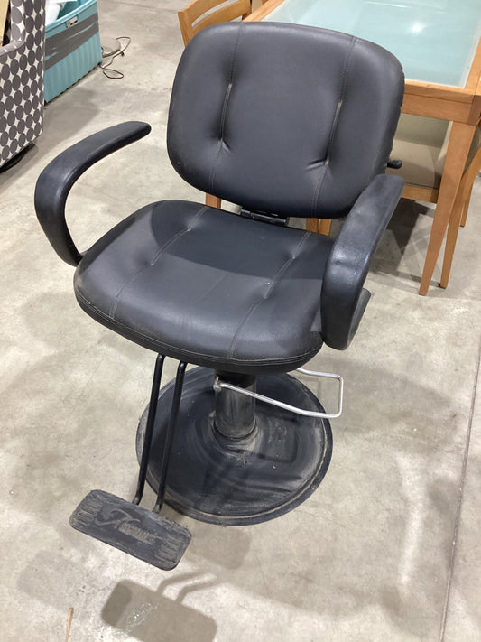 Hydraulic salon barber chair