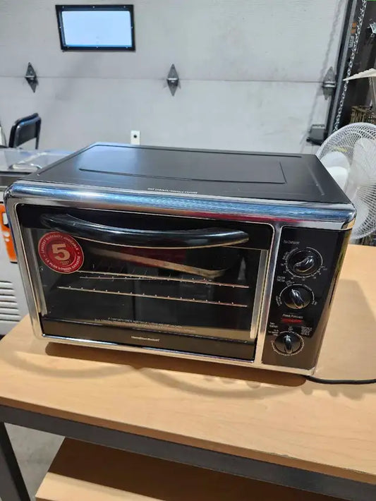 Hamilton Beach Countertop Oven - 31100c