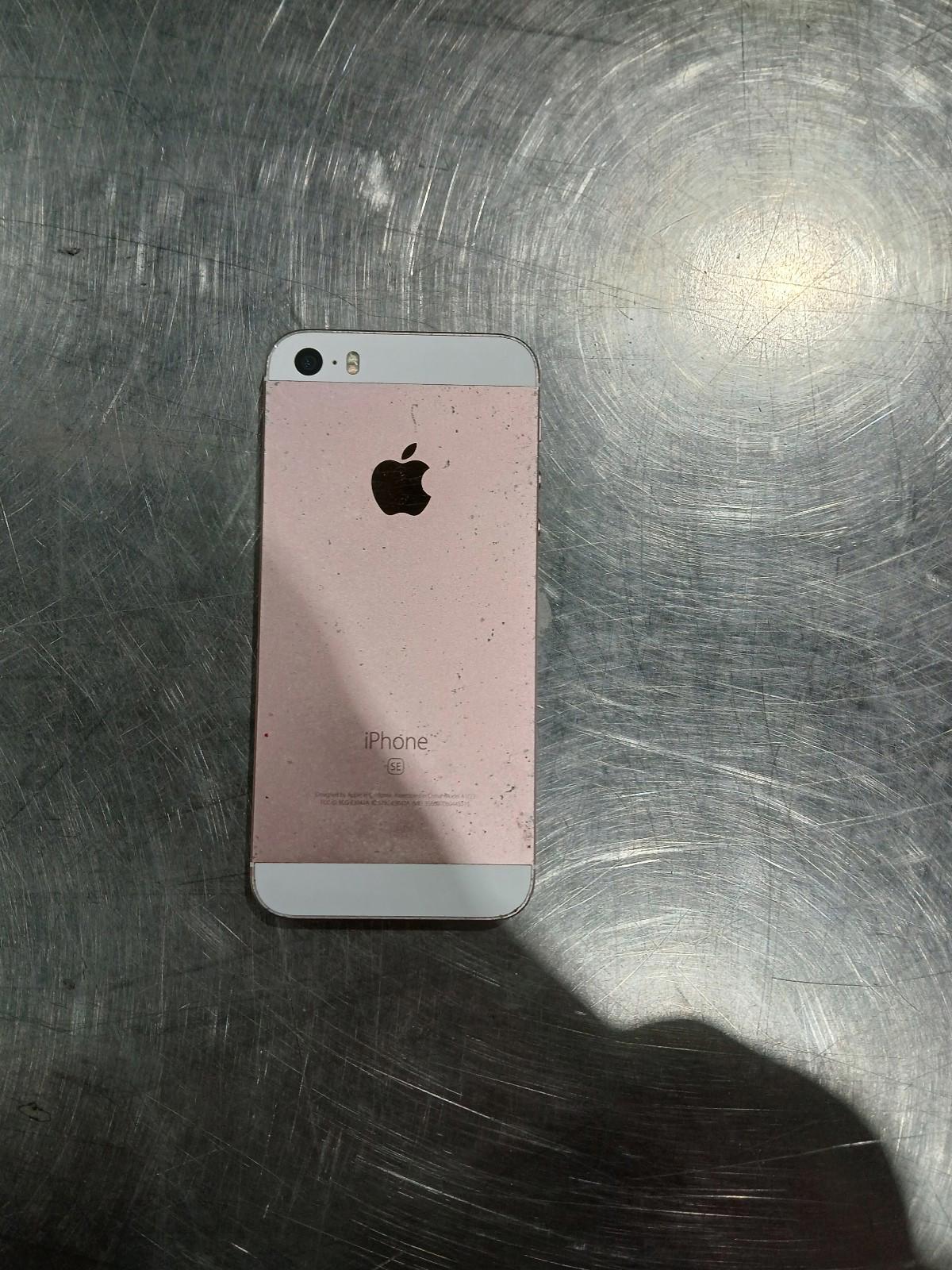 Iphone SE 1st generation ROSE GOLD *UNTESTED*