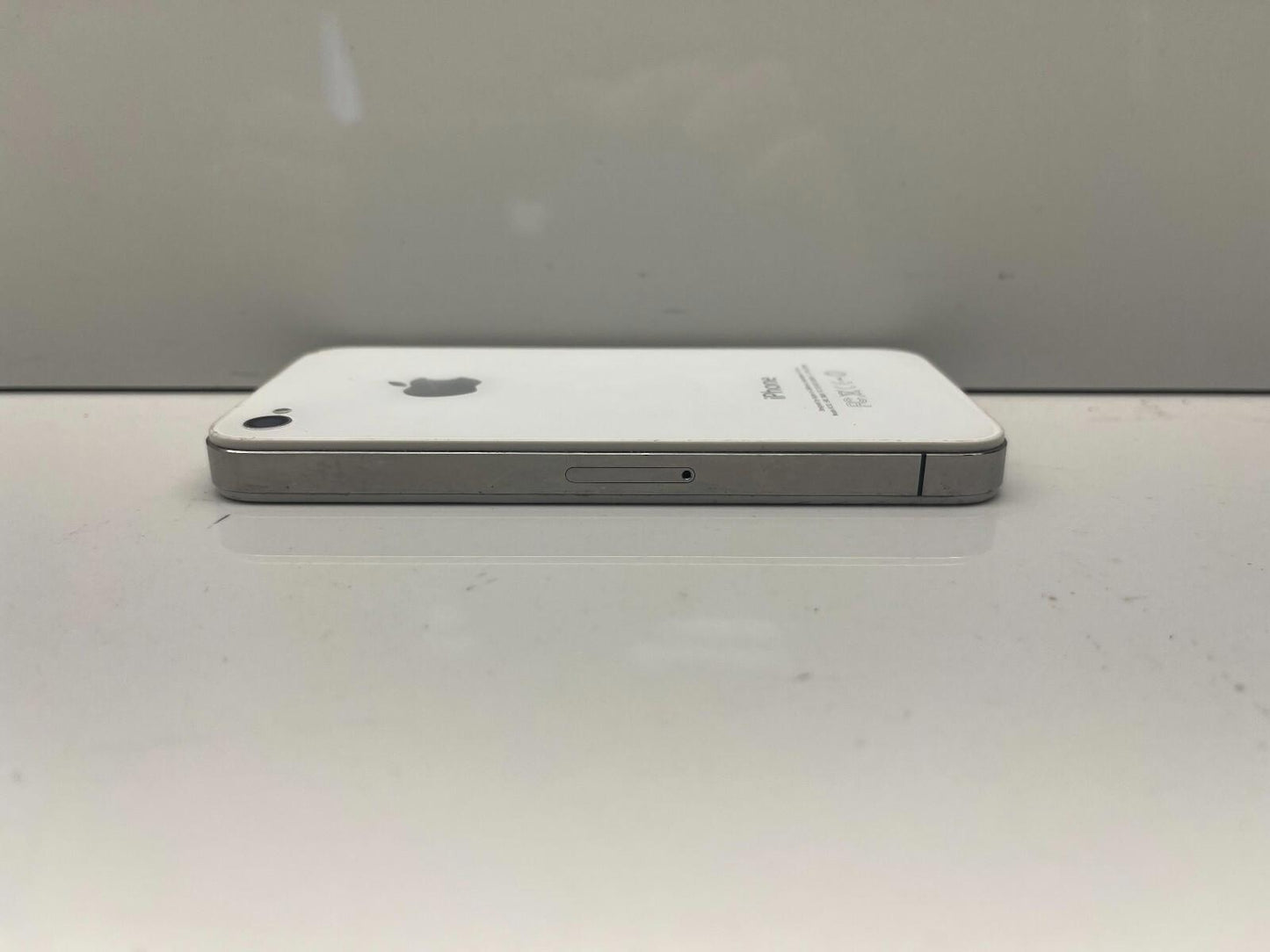 iPhone 4 White Recovery Mode FOR PARTS