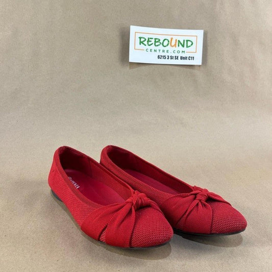 Vivaia Women’s Aria 5° Pointed-Toe Ballet Flats Ruby Red