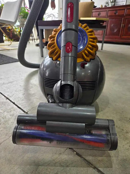 Dyson Big Ball Multifloor Vacuum Cleaner