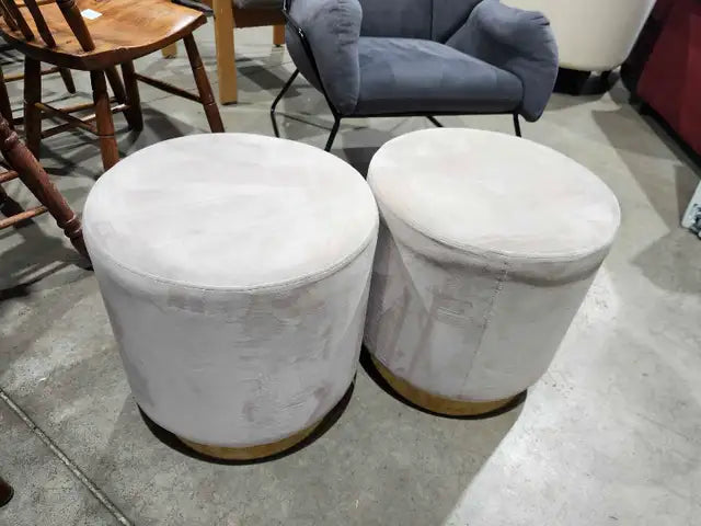 Structube Velvet Stools – Rebound Centre