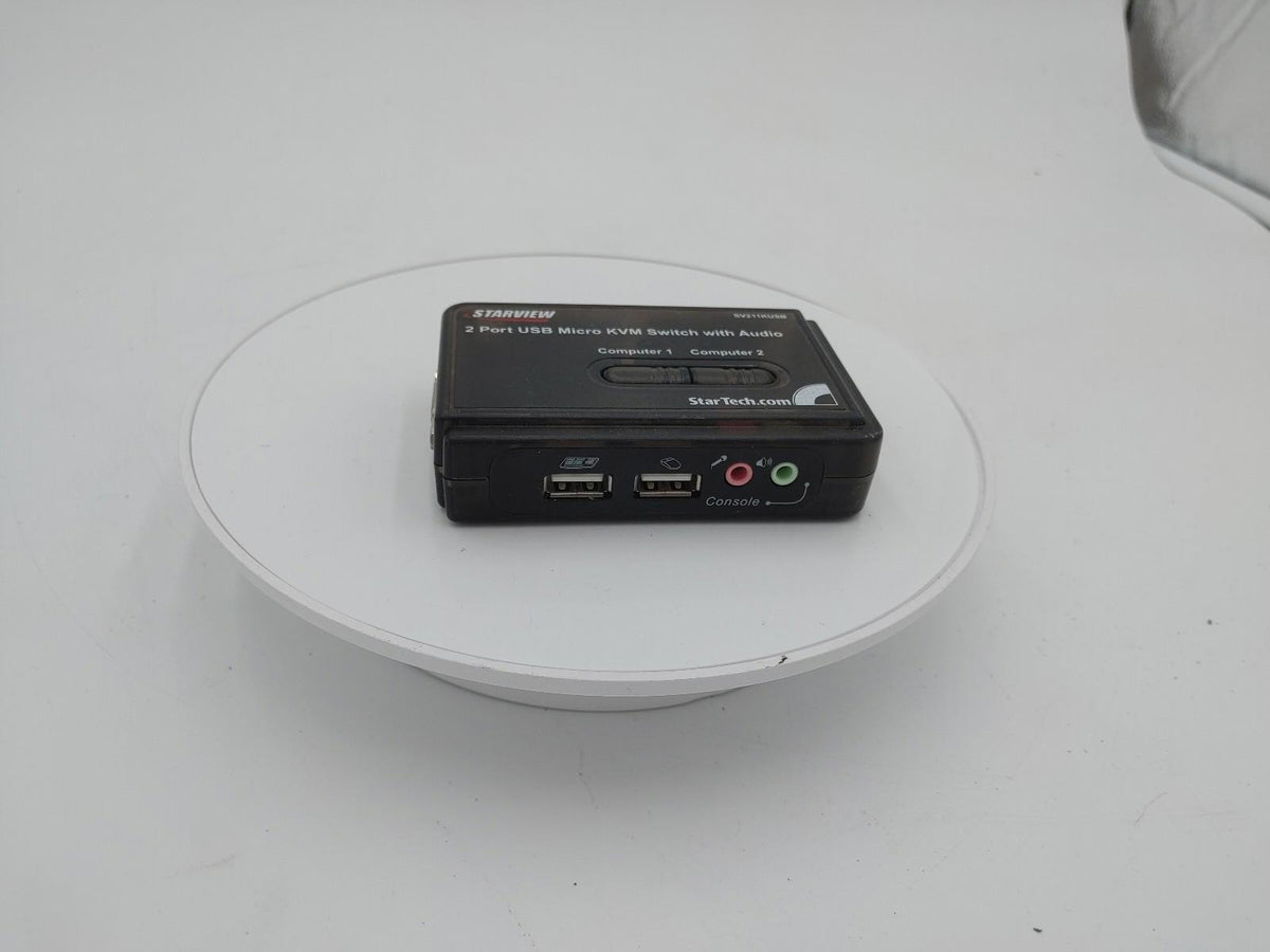 Excellent Condition Starview 2 Port Slim KVM Switch with Audio SV211KUSB Black