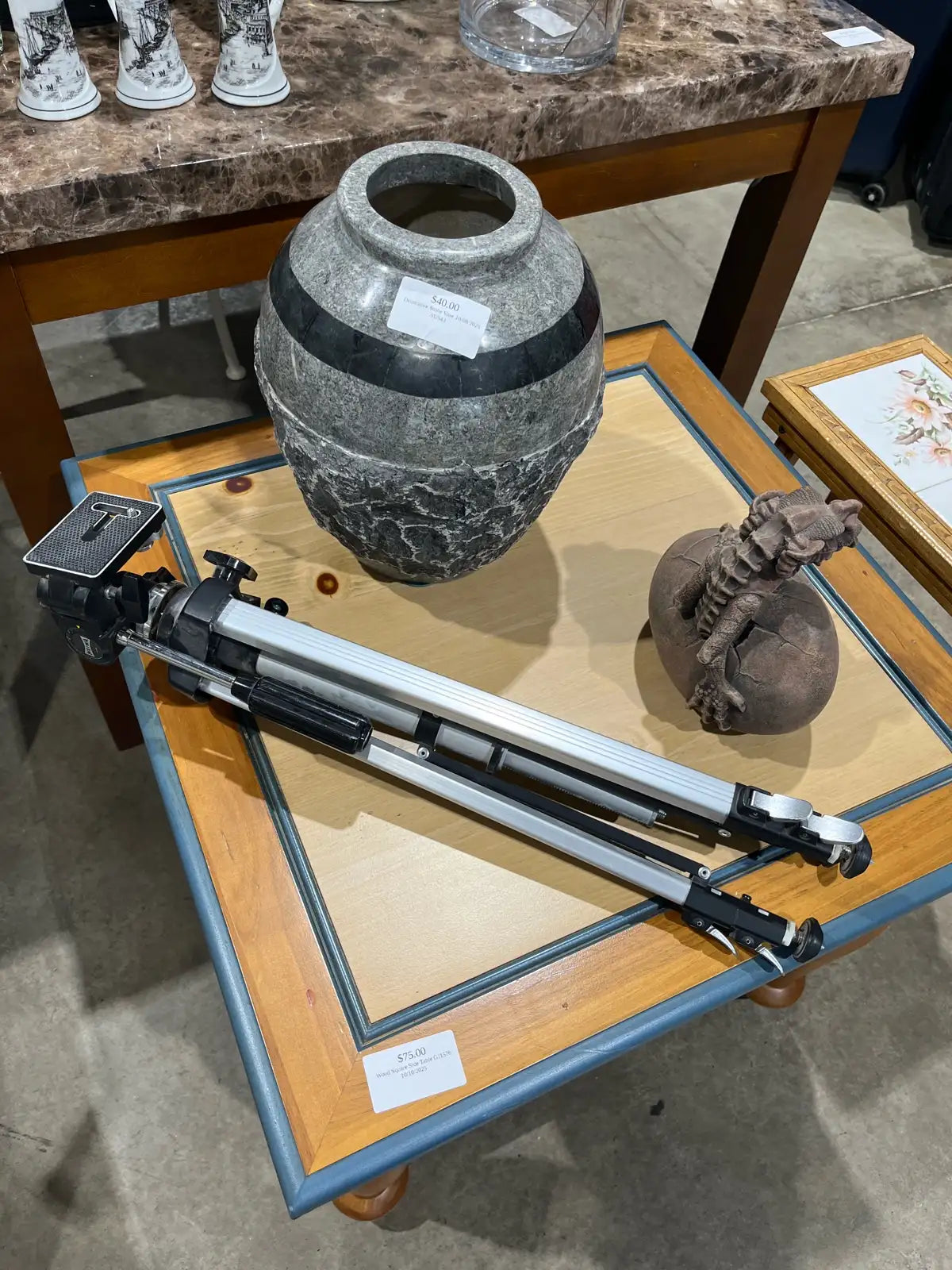 Vintage adjustable Tripod