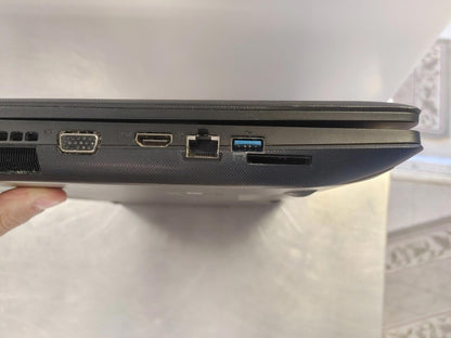 Lenovo G700 Laptop Model 20251 Intel Pentium Black Untested - Fair