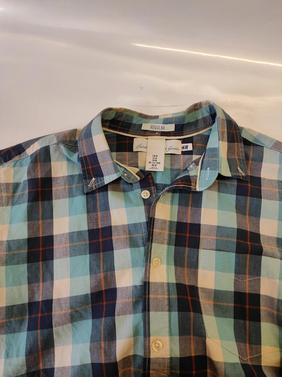 H&M L.O.G.G Shirt M Medium Blue Button-Up Regular Fit Plaid Short Sleeves Mens