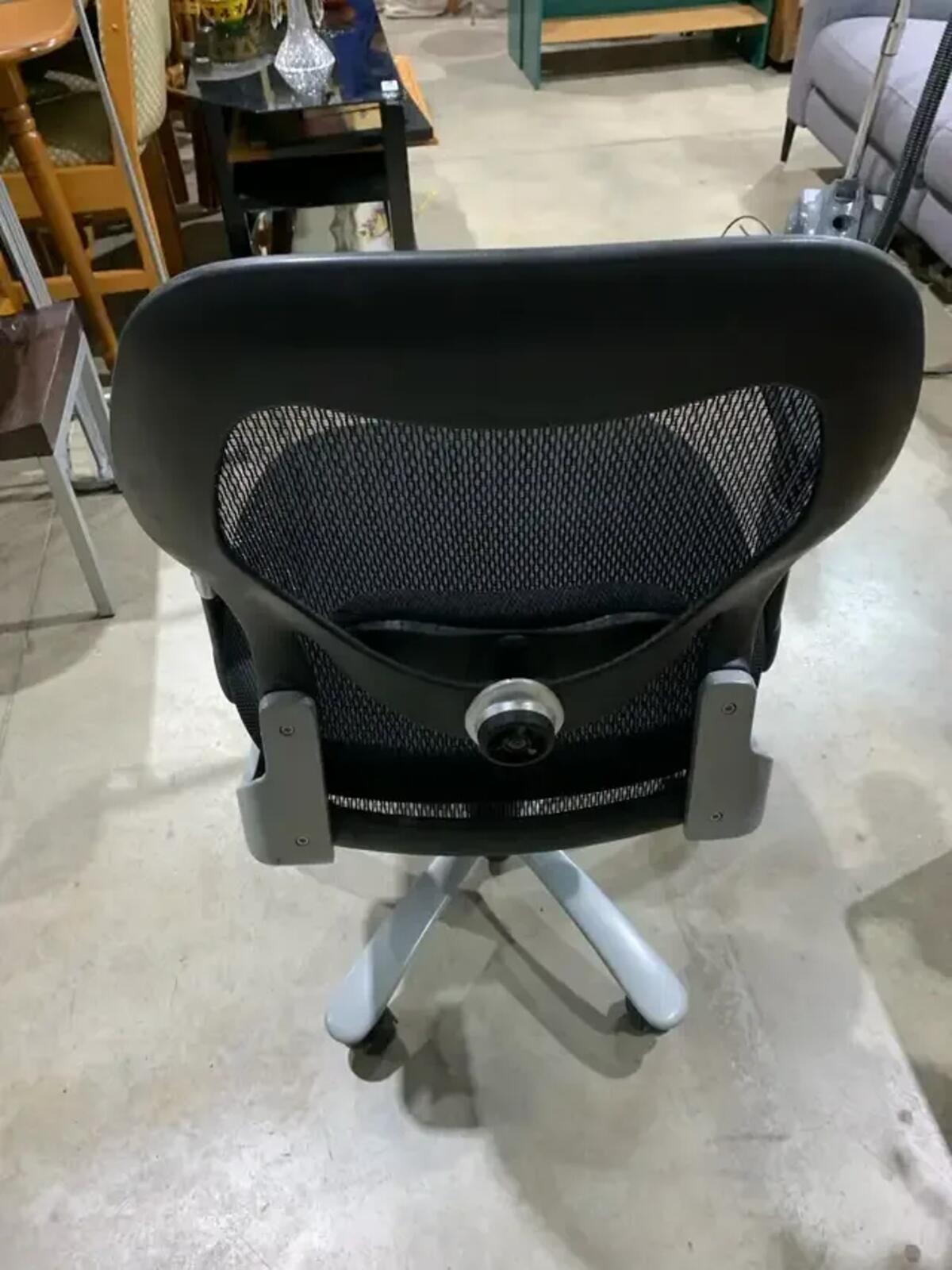 Ergonomic Office Chair on wheels