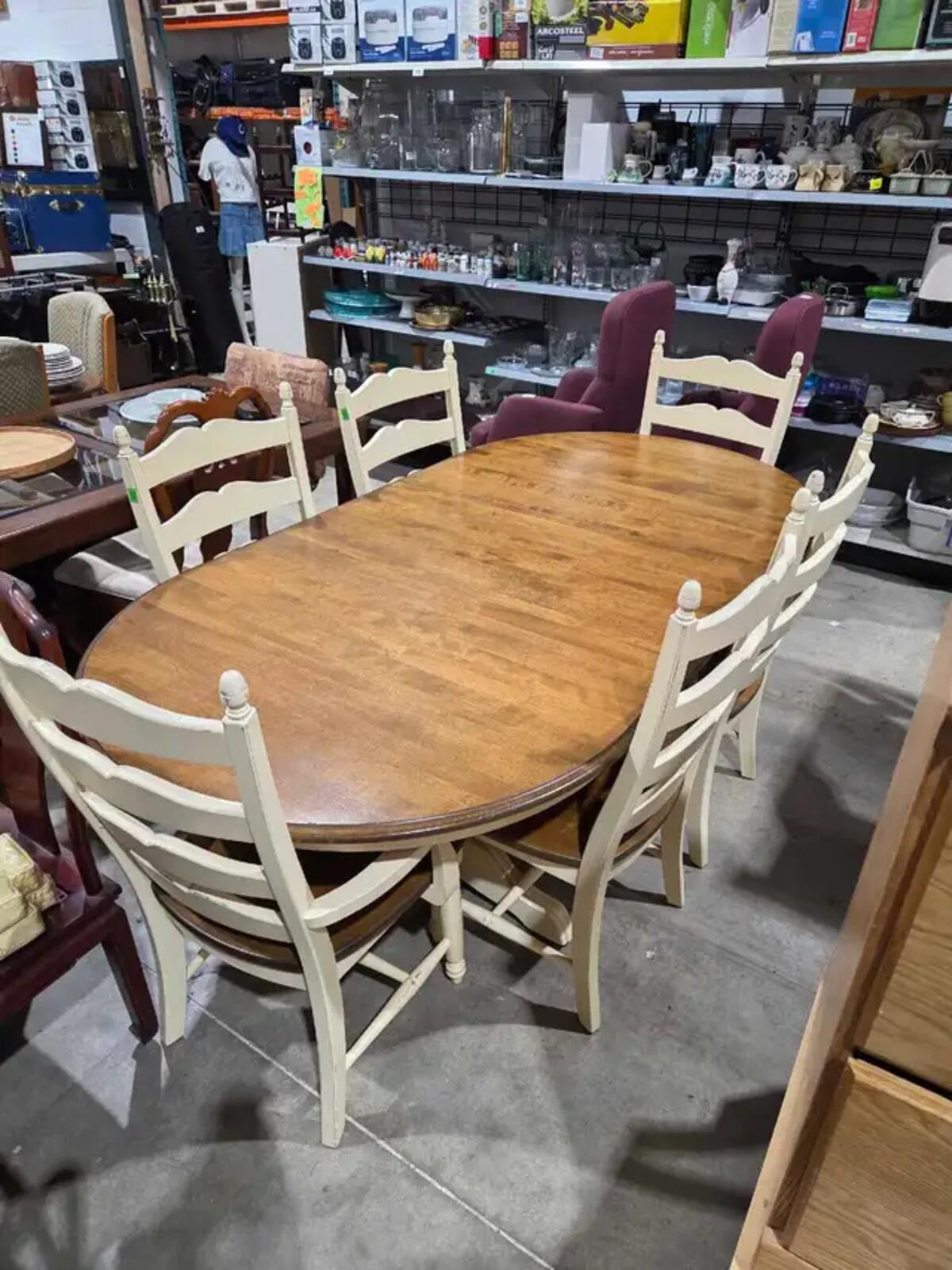Solid Wooden Oval Extendable Dining Set & 6 Chairs
