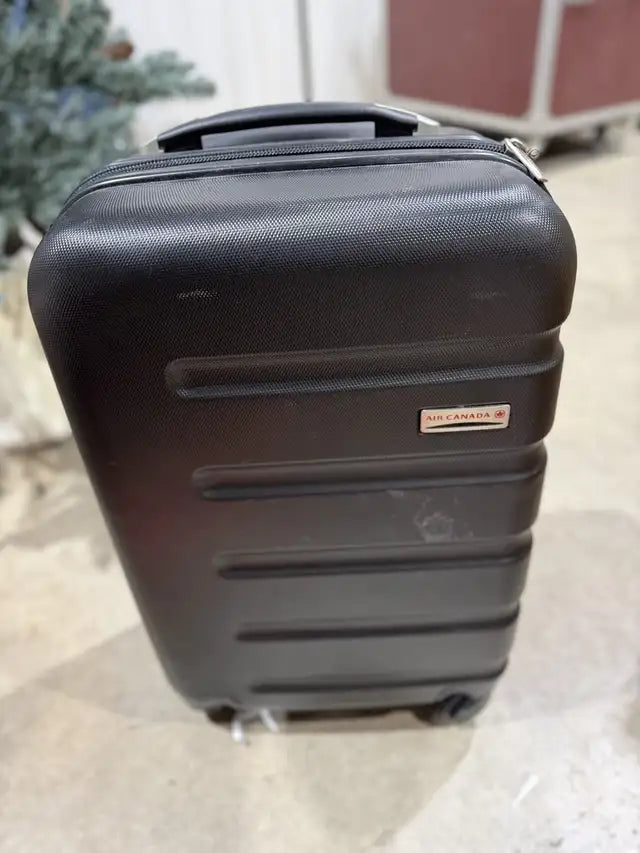 Air Canada Hard Shell Carry-On Luggage