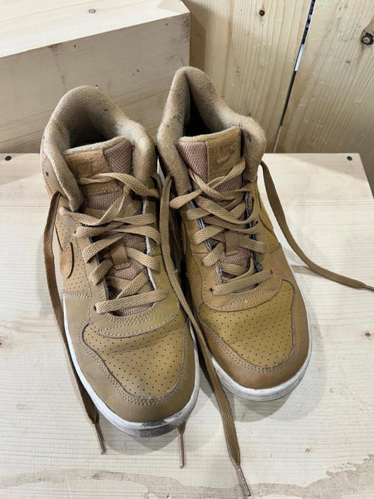 Nike Court Borough Mid GS Youth Size 5.5 Color Yellow Tanned