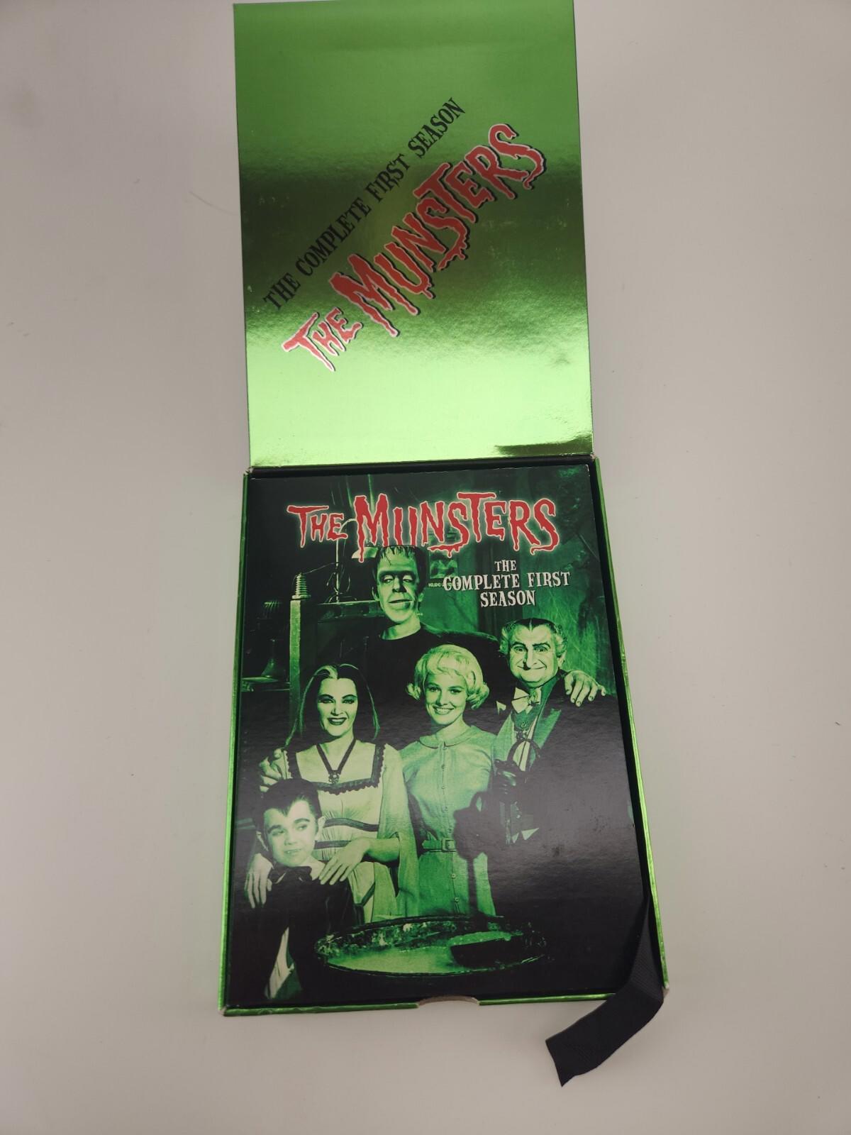 The Munsters - The Complete First Season (DVD, 2004, 3-Disc Set)