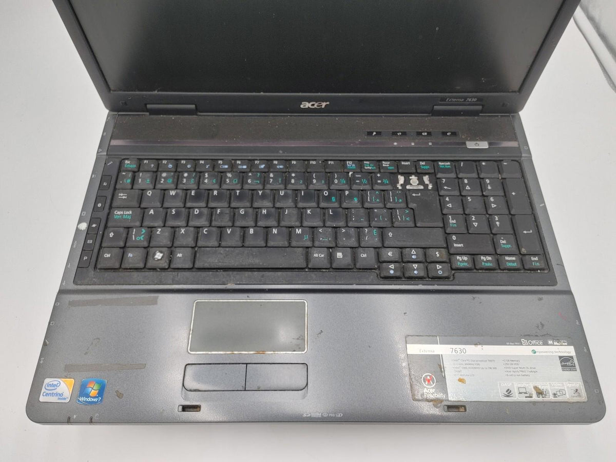 Ordinateur portable Acer Extensa 7630 17 pouces C2D 2,2 GHz 2 Go de RAM 250 Go HDD SANS SYSTÈME D’EXPLOITATION Testé et fonctionnel