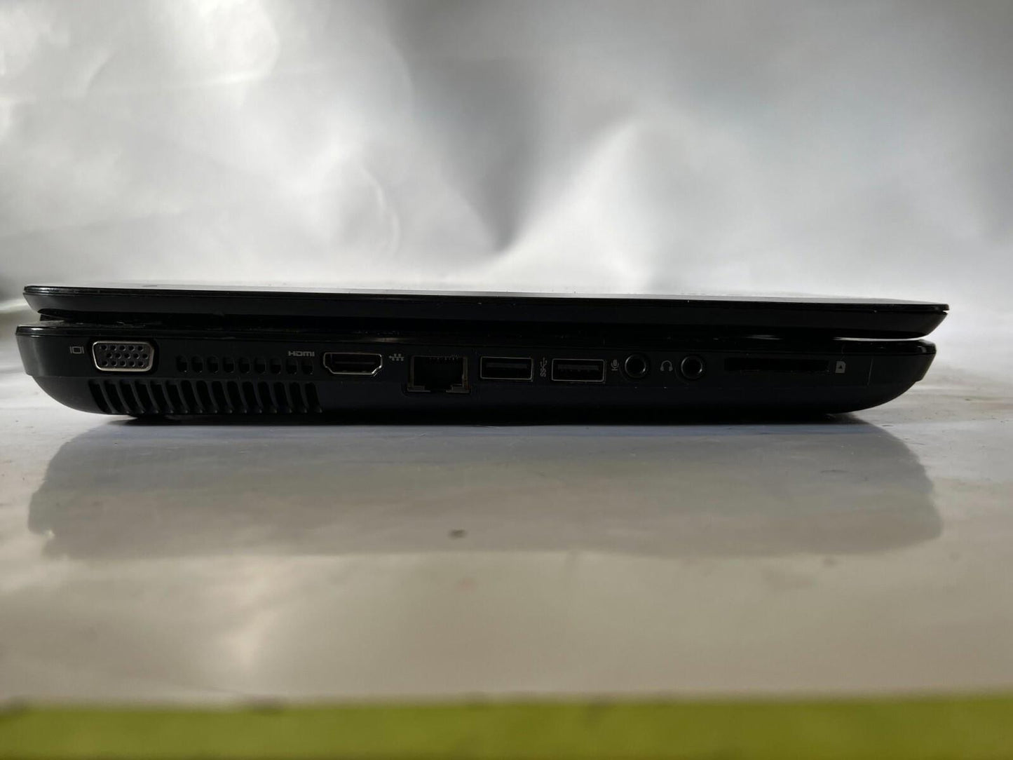 HP Pavillion G6 TQN-Q107 AMD A6-4400M 2.20GHz 4GB RAM NO HDD NO OS NO BATTERY