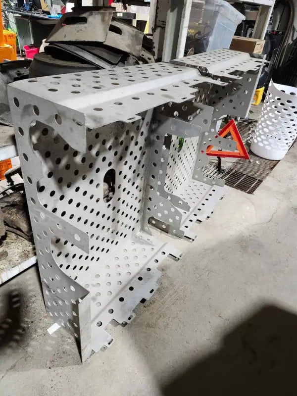 Isuzu CAT Converter Theft Deterrent Cover Cage for NPR/NRR X2