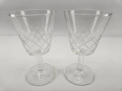 Lot of 2 - Cordial Crystal Wine Glass