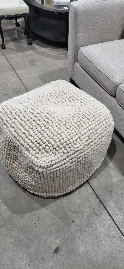 Dakota New Zealand Wool Cream Pouf