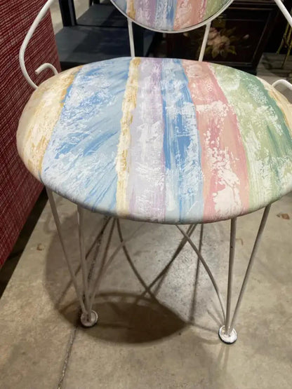 Small Metal Frame Chair