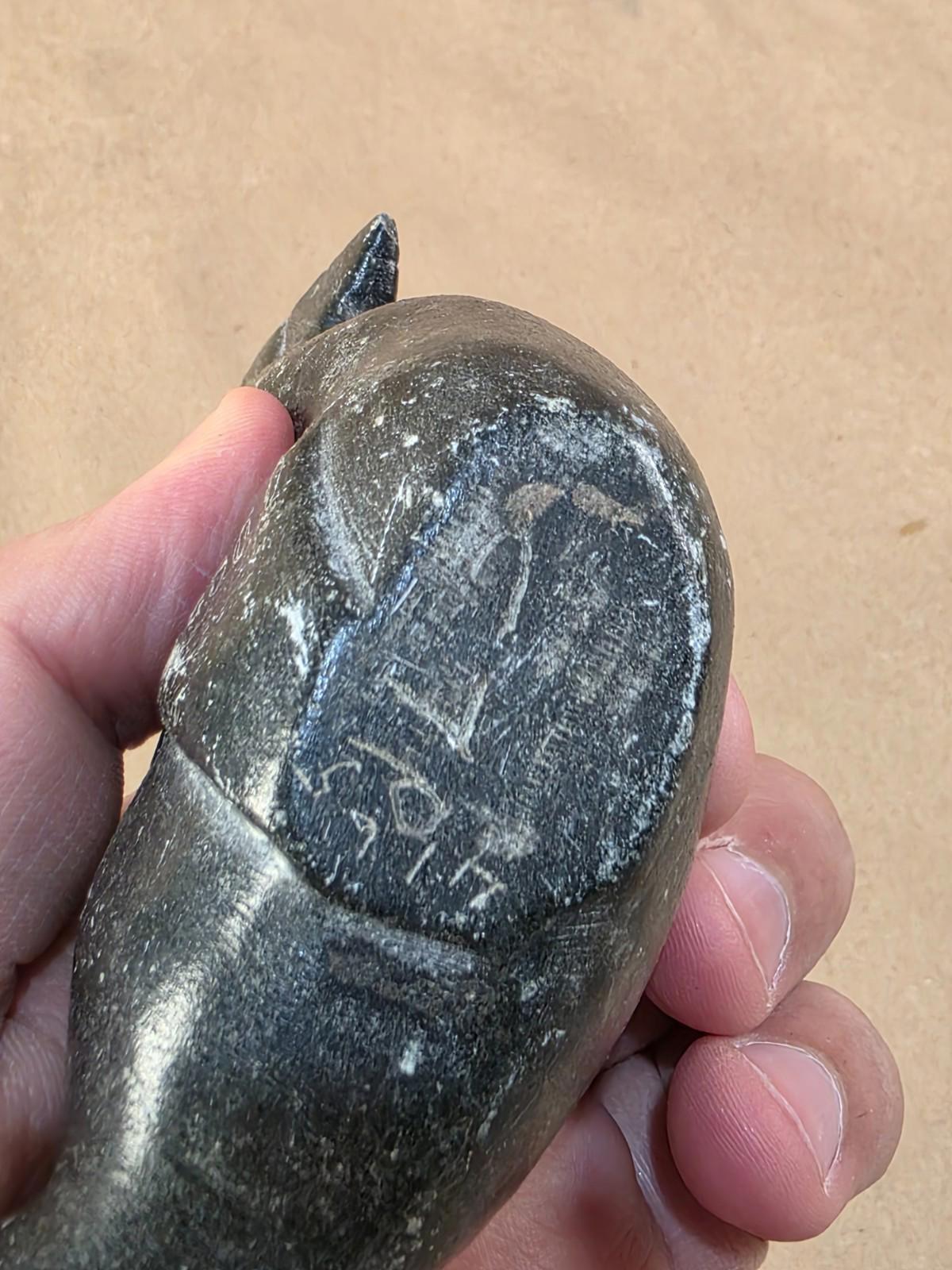 Vintage Inuit Art Eskimo hand carved Seal