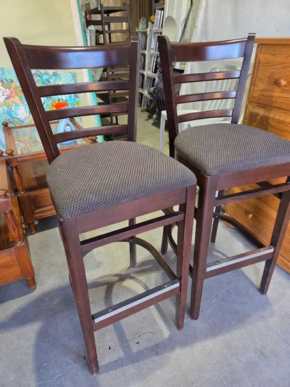2x Wooden Bar Stools - 30"
