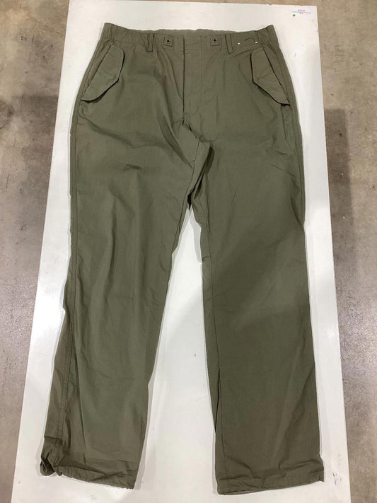 UNIQLO Mens Medium Green Pants