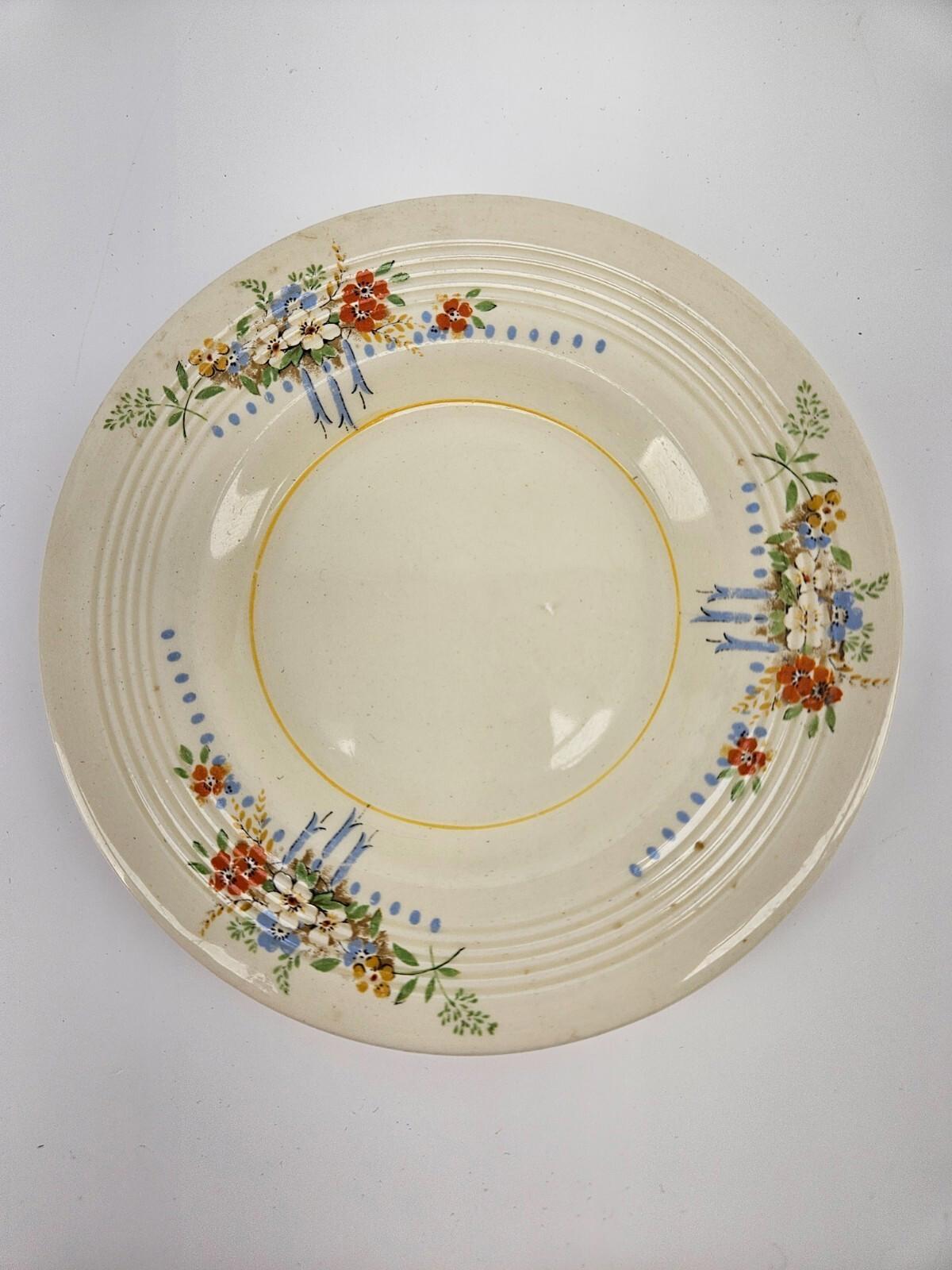 Vintage Deanna Ivory Ware England Dinner Plates 6"