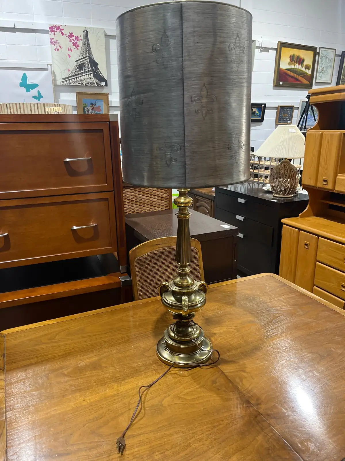 Lampe de table en laiton
