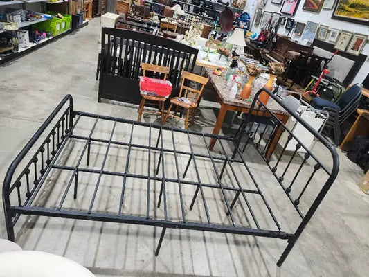 Queen Size Metal Bed Frame