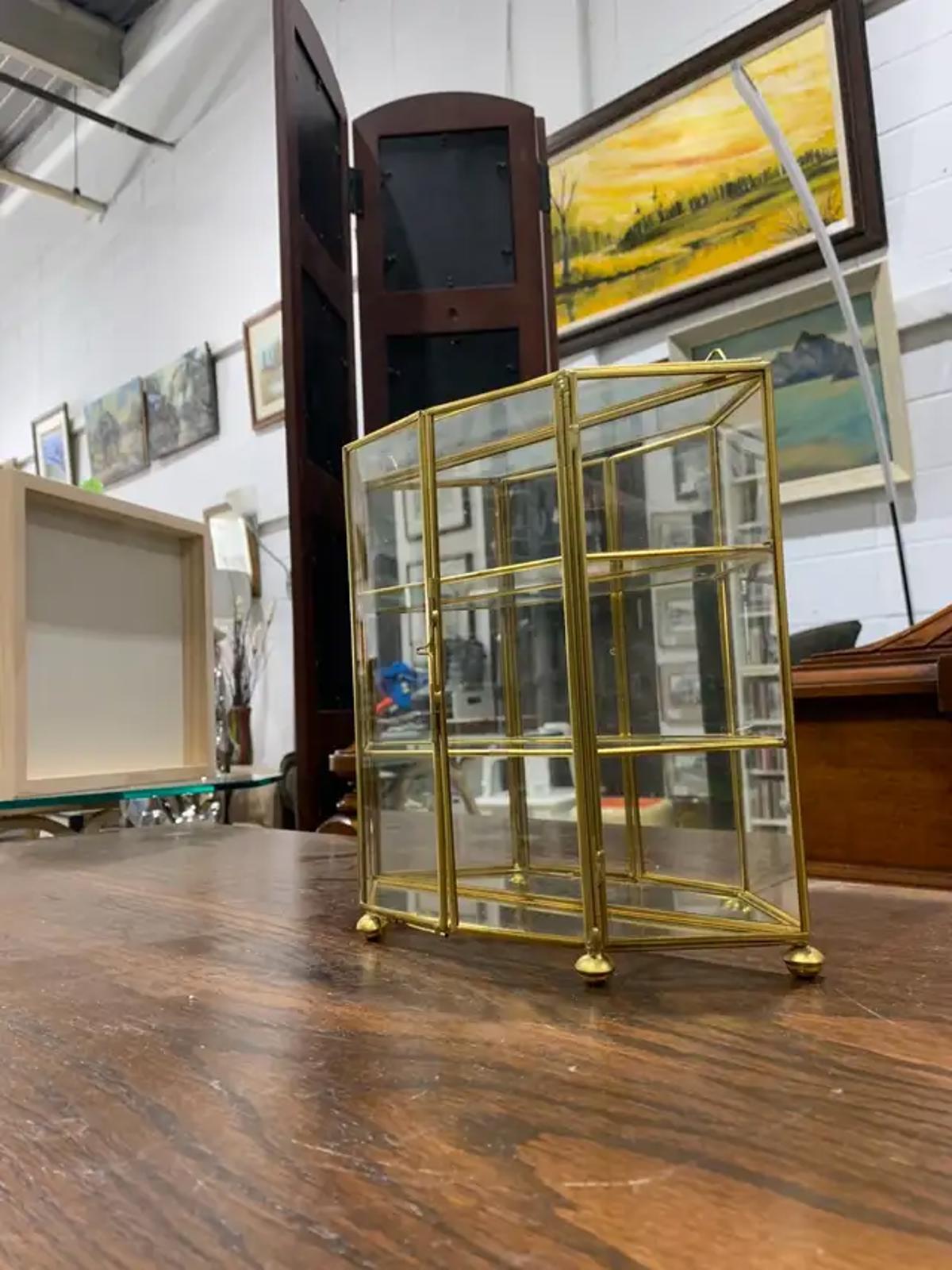 Display Cabinet