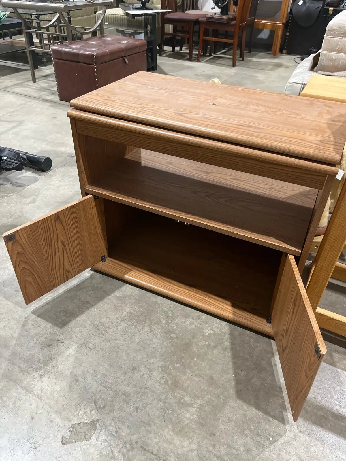 Wood Cabinet / Tv stand with Doors