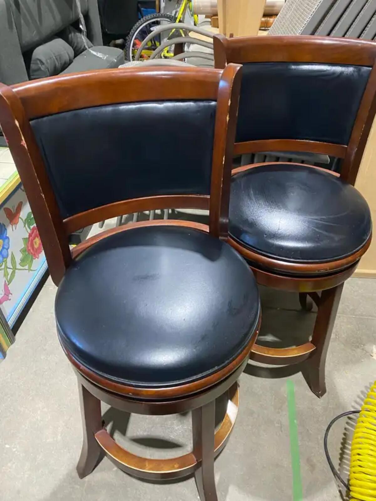 Set of 2 Boraam Augusta Swivel Bar Stools